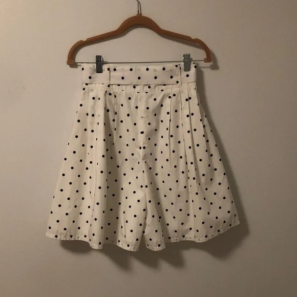 Vintage White Polka Dot High-Waisted Shorts - Picture 3 of 5